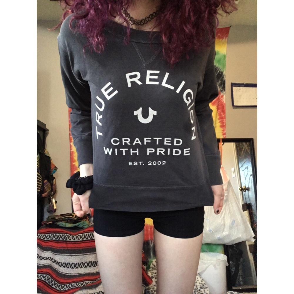 Gray sweater